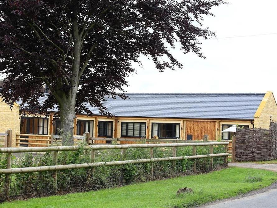 Villa Park Stables Wyck Rissington Exterior foto